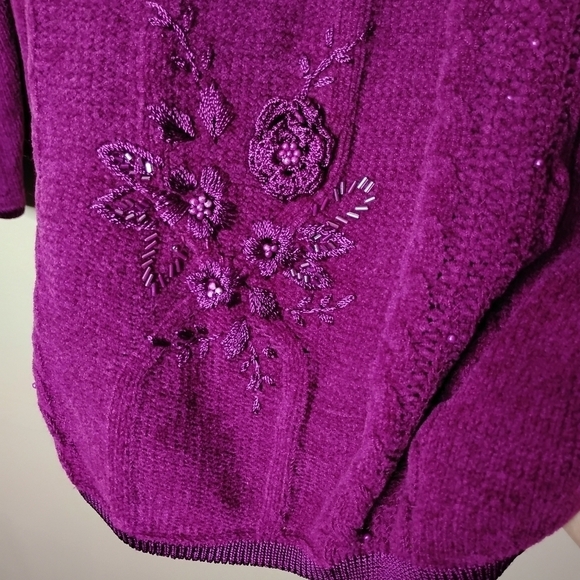 Jenny Plum Embroidered Beaded Sweater Size M Holiday Knit - Picture 5 of 8